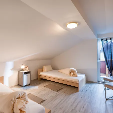 Holiday home In Near Spieljoch Lift Fuegen